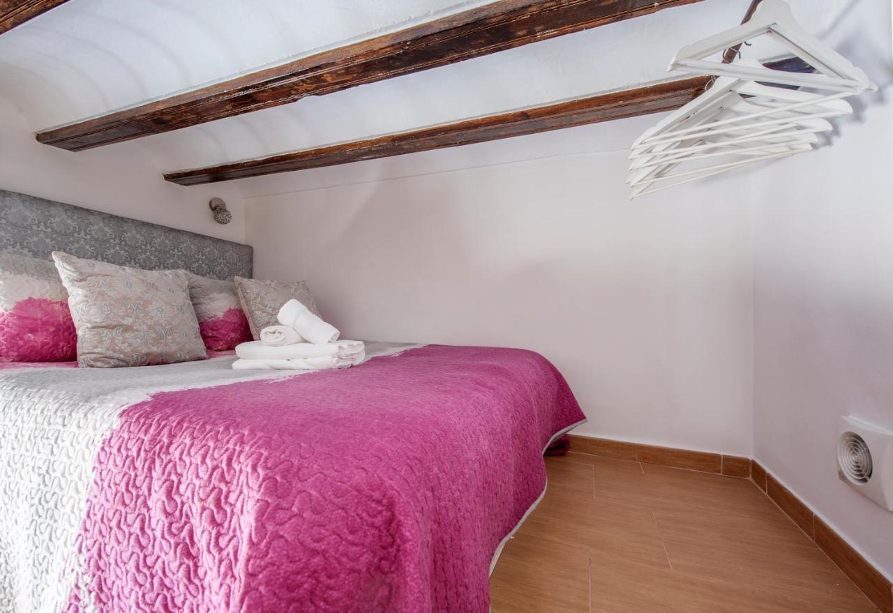 Santa Clara Chic Apartment Севиля Екстериор снимка