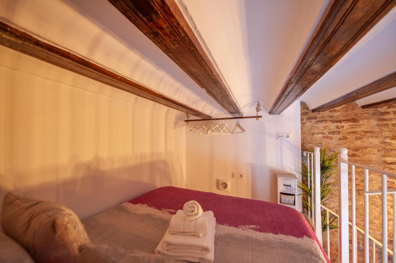 Santa Clara Chic Apartment Севиля Екстериор снимка