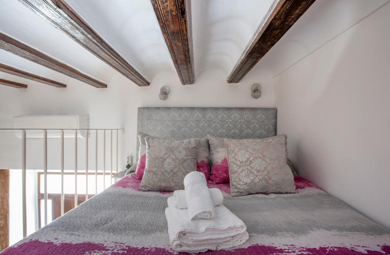 Santa Clara Chic Apartment Севиля Екстериор снимка